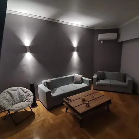 Penthouse Spacious W Super Wifi & Terrace, 2 Min From Metro * Athens